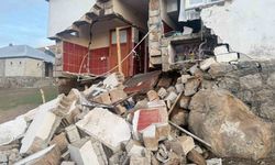 Ağrı Patnos’ta Deprem! Köylerde Evlerde Hasar Meydana Geldi