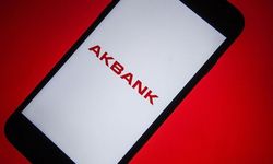 Akbank çöktü mü? Akbank neden açılmıyor, sorun mu var? 16 Nisan Perşembe Akbank mobil hata veriyor!