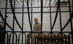 Suriye’de Tarihi Dava: Esad ve Kardeşi İçin Gıyabi Yargılama Başladı! Kuzeni Kafeste Yargılanıyor