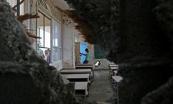 Soykırımcı İsrail, Batı Şeria'da okula giden Filistinli öğrencilere ses ve gaz bombası attı