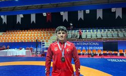 Kahramanmaraşlı Güreşçiden Uluslararası Turnuvada Bronz Madalya