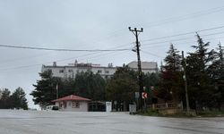 Nisan Sürprizi: Afşin Beyaza Büründü