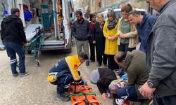 Otomobil Yayaya Çarptı: 1 Yaralı