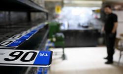 Resmi Gazete’de Yayımlandı: Standart Dışı Plakalar Ücretsiz Değiştirilecek