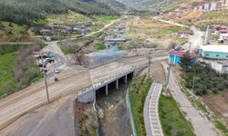 Büyükşehir, 10 Milyonluk Yatırımla Şekeroba’nın Yeni Köprüsünü Hizmete Sundu