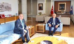 Vahit Kirişci’den Adana’da Ziyaretler: Tarım ve Eğitim Alanında Görüşmeler