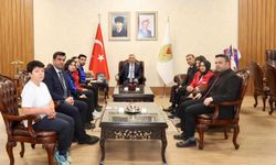 19 Mayıs Kapsamında Gençlik ve Spor Heyetinden Vali Ünlüer’e Ziyaret
