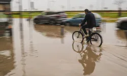 Meteoroloji’den 15 İle Sarı Kodlu Uyarı! Sağanak Yağış Geliyor