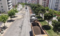 Büyükşehir, Ahır Dağı Caddesi’ni Asfalta Hazırlıyor