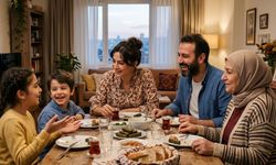 Güçlü Aile İlişkilerinin Anahtarı: Dinlemek, Anlamak ve Saygı Göstermek
