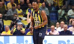 Galatasaray’dan Transfer Hamlesi! Dyshawn Pierre Resmen İmzayı Attı