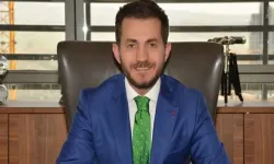 Özgür Peker Kimdir?