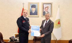 Vali Ünlüer’den Vekaletle Kurban Organizasyonuna Destek