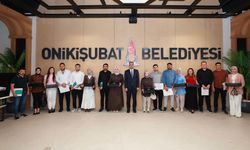 Onikişubat Belediyesi’nin Evlilik Okulu’nu Tamamlayan İlk 50 Çift Sertifikalarını Aldı