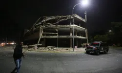 Son Dakika: Venezuela'da Çifte Deprem Felaketi! 40 Saniye Arayla 7.2 ve 7.5 Büyüklüğünde Depremler