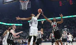 Fenerbahçe Beko'dan Deplasmanda Dev Galibiyet! Beşiktaş GAİN'i 82-71 Mağlup Ederek Seride Öne Geçti