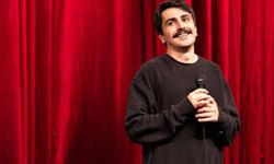 Deniz Göktaş Kimdir? Kaç Yaşında, Nereli? İşte Kariyeri, Eğitimi ve Stand-Up Gösterileri