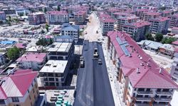 Büyükşehir, Elbistan Hacı Esat Efendi Caddesi’nde Kapsamlı Dönüşümü Başlattı