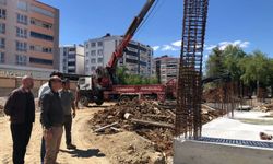 Kaymakam Sarıdoğan’dan Halk Kütüphanesi İnşaatına Ziyaret