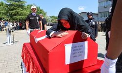 Şehit polise eşinden yürekleri dağlayan veda
