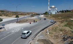 Afşin'de Kazaların Yaşandığı Kavşakta Trafik Polisi Önlem Aldı