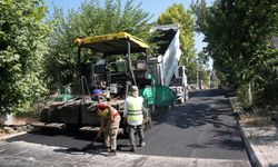 Bahçelievler Mahallesi’nde Asfalt Mesaisi Devam Ediyor