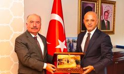 Başkan Kıraç’tan Çorum Valisi Çalgan’a Ziyaret