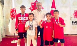 Elbistanlı Minik Güreşçiler Türkiye Şampiyonası’ndan Derecelerle Döndü