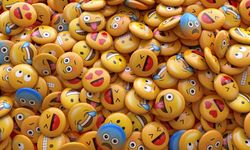Emojiler iletişimi kolaylaştırıyor ama yetmiyor!