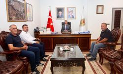 Vali Ünlüer, Mahalle Muhtarları ve Sivil Toplum Temsilcilerini Kabul Etti