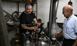 58 Yıllık Bakır Ustası İş Yerini Müzeye Çevirdi: İçinde 480 Yıllık Eser Var