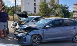 Afşin’de Kazaların Eksik Olmadığı Köşoğlu Caddesi’nde Yine Kaza