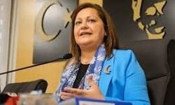 Burcu Köksal’ın WhatsApp paylaşımı gündem oldu: Belediye içi yazışmalar iddiası tartışma yarattı