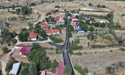 Büyükşehir, Göksun’da Bir Mahallenin Daha Yolunu Yeniliyor
