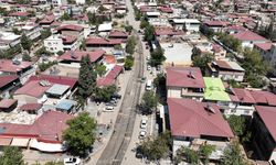Büyükşehir, Dulkadiroğlu Hacı Murat Caddesi’ni Asfalta Hazırlıyor