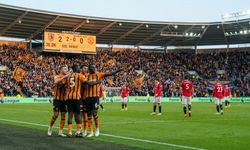 Hull City - Manchester United maçında şok! Ev sahibi farkı ikiye çıkardı