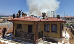 İtfaiyeden Yoğun Mesai: Temmuzda 2 Bin 554 Olaya Müdahale