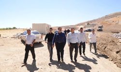 Milletvekili Debgici, Afşin’de Esnaf Şantiye ve Hane Ziyaretleri Gerçekleştirildi