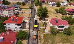 Büyükşehir, Nurhak’ta Eskiköy – Hüyük Grup Yolunu Sıcak Asfaltla Yeniliyor
