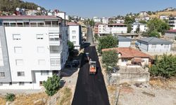 Pazarcık’ta Yollar Büyükşehir’le Yenileniyor