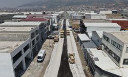 Büyükşehir, Yeni Sanayi Sitesi’nde Asfalt Mesaisi Sürüyor
