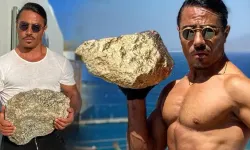 Nusret Gökçe'nin sıra dışı servisi sosyal medyayı karıştırdı! Üstü çıplak şekilde altın kaplama et sundu