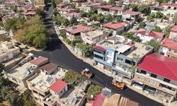 Büyükşehir’in Asfalt Mesaisi Sokak Sokak, Cadde Cadde Devam Ediyor