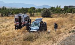 Afşin’de Otomobil Takla Attı: 2 Yaralı