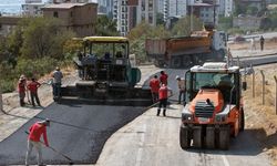 Büyükşehir’in Asfalt Mesaisi Yeni Haftada 5 İlçe 17 Farklı Noktada Devam Edecek