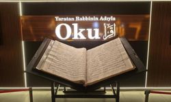 Dünyanın En Büyük İkinci El Yazması Kur'an-I Kerim'i Dikkat Çekiyor