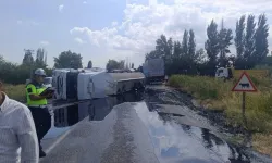 İki Tır Kafa Kafaya Çarpıştı! 2 Yaralı