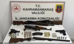 4 Adrese Baskın! Çok Sayıda Silah Ele Geçirildi