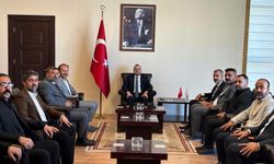 MHP Afşin İlçe Başkanı Karaağaç ve Mikrokredi Ekibinden Kaymakam Arslantürk’e Ziyaret