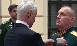 “Rusya Kahramanı” General Anton Grunis dron saldırısında öldü